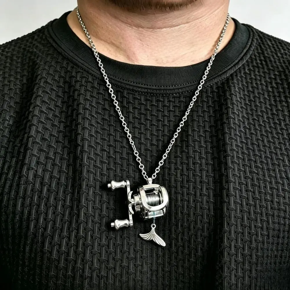 Mini Metal Fishing Reel Pendant Necklace for Anglers, Sport Fishing Themed Clavicle Chain with Fishing Line Accent, Unique Lightweight Fisherman Jewelry, Perfect Holiday & Daily Gift for Fishing Enthusiasts