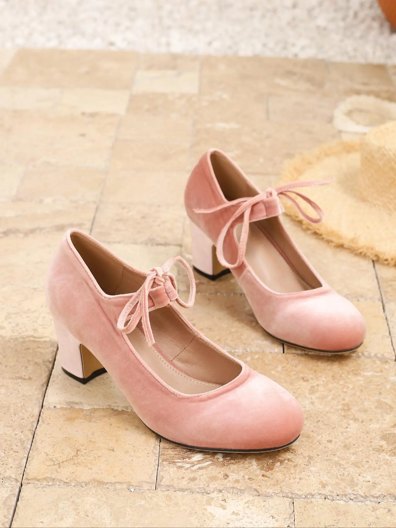 Elegant Strap Bow Mary Jane Shoes, Velvet Round Toe Thick Heel Rubber Sole, Vintage Simple Fashion Women's High Heels, Dressy Shoes, Prom Shoes, Wedding Shoes, Classy for All Occasions
