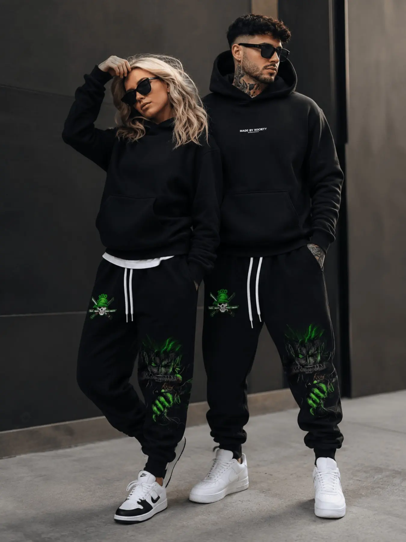 Anime Graphic Pants for Daily Wear, Men's Joggers with Deep Pockets, Women's Skinny Jogger Pants, Drawstring Waist, Casual Streetwear