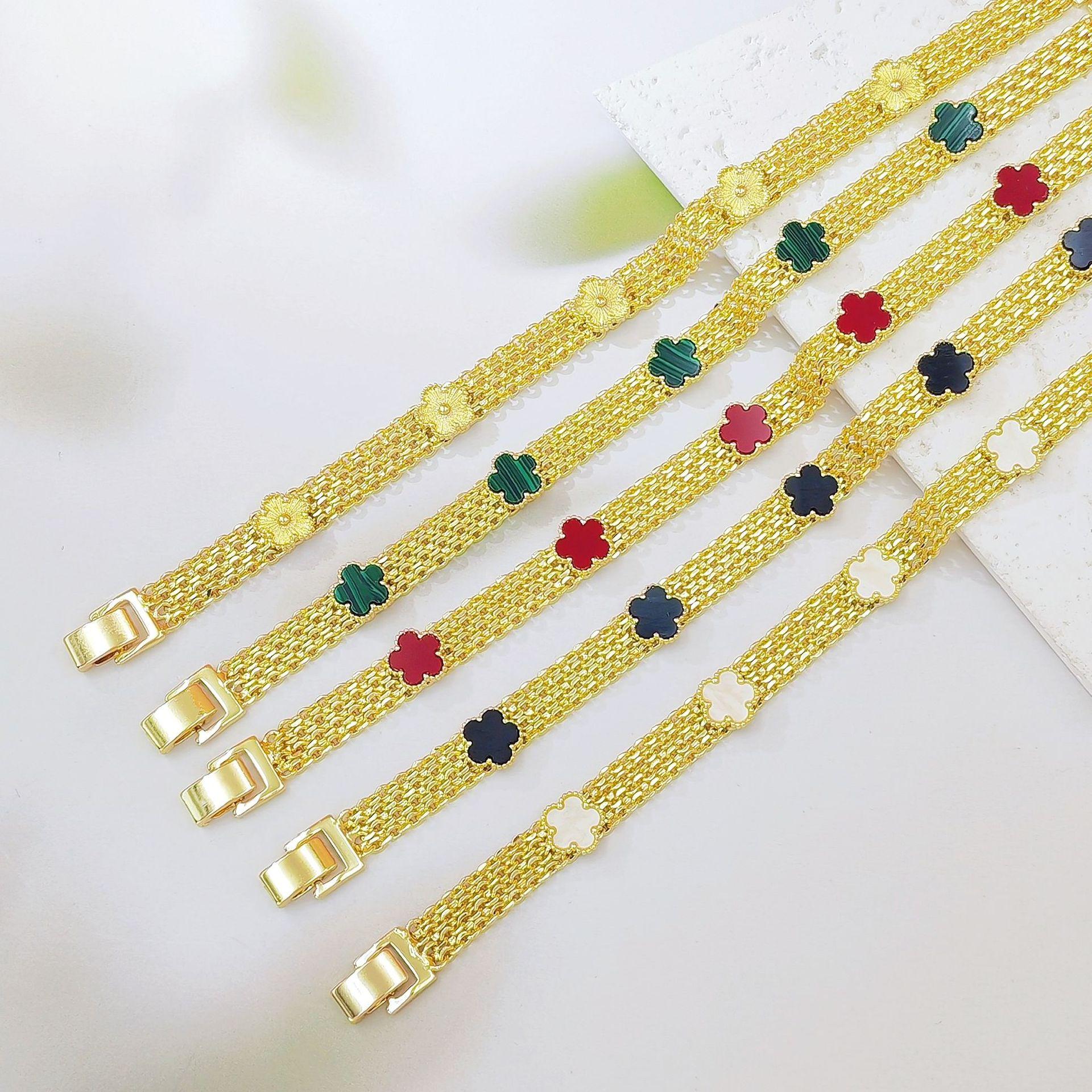 Colorful Clover & Five-Leaf Lucky Bracelet for Women, White Shell Inlaid Design, Trendy Y2K Aesthetic Fashion Jewelry, Dainty & Versatile for Daily Wear, Parties & Holiday Gift Giving