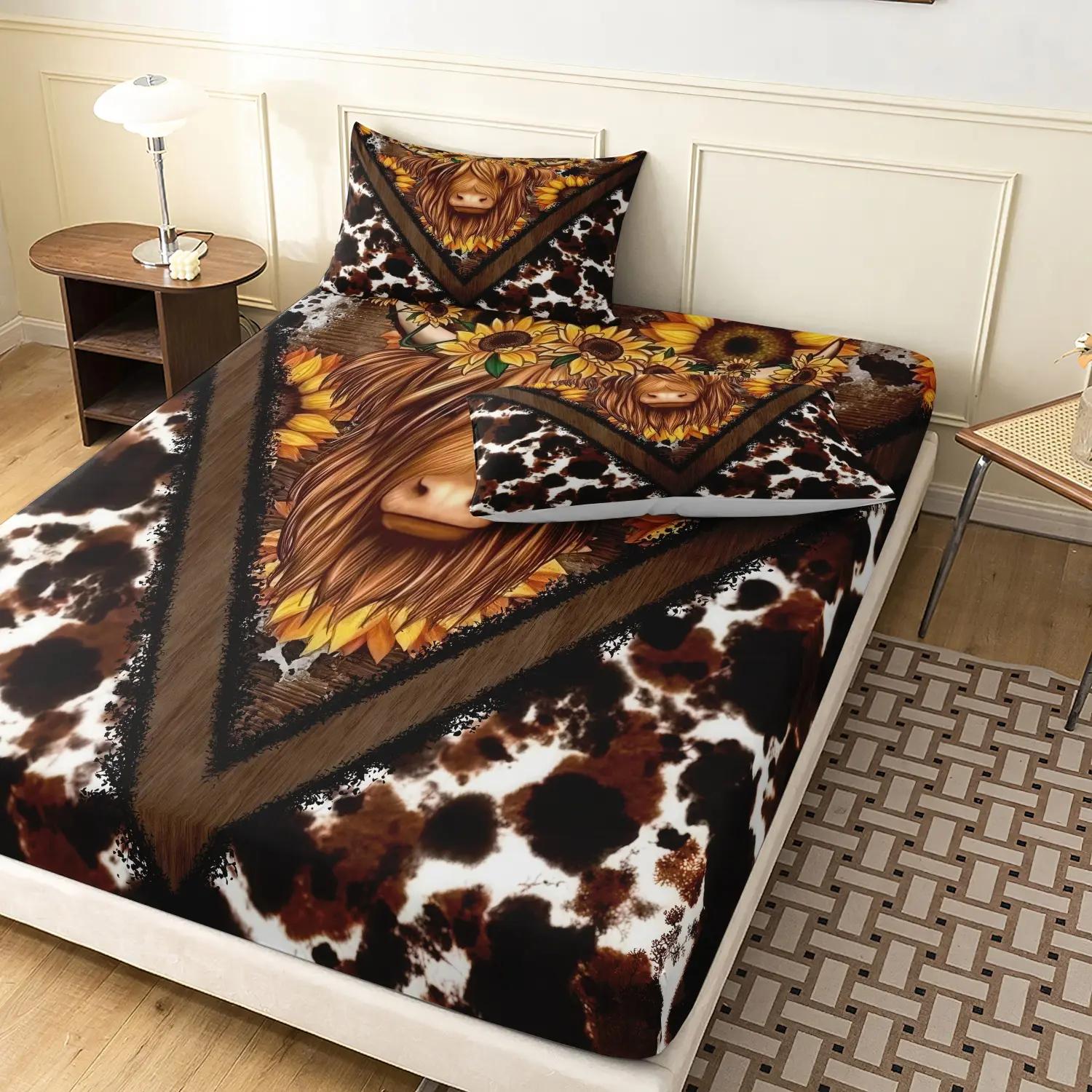3 Pieces Cowhide Spotted Brown Wood Triangle Highland Cow Sunflower Fitted Sheet Set, Western Farm Country Animal Floral Vintage Print Bedding, Soft Microfiber Bedding Decor for Adults (1 Fitted Sheet + 2 Pillowcases, No Pillow)