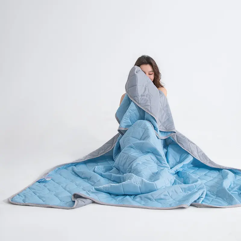 Cooling Blanket for Night Sweats, Reversible Lightweight Summer Throw, Q-max 0.43 Chill Tech, Soft & Breathable for Hot Sleepers, Dorm, Sofa & Camping Use