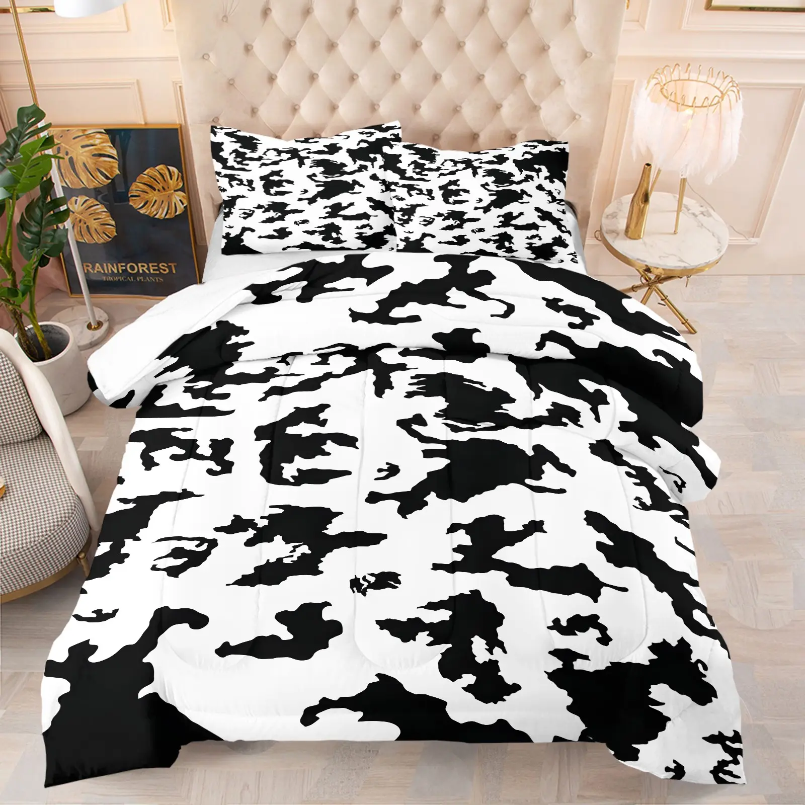 Cow-Print Bedding Set—Minimalist, Stylish Black-and-White Spotted Comforter Set (2 or 3 Pieces). Perfect for A Girly Bedroom; Made Of Soft, Breathable, Skin-Friendly Microfiber. A Stylish Gift for Girls (Includes 1 Quilt + 1 or 2 Pillowcases).