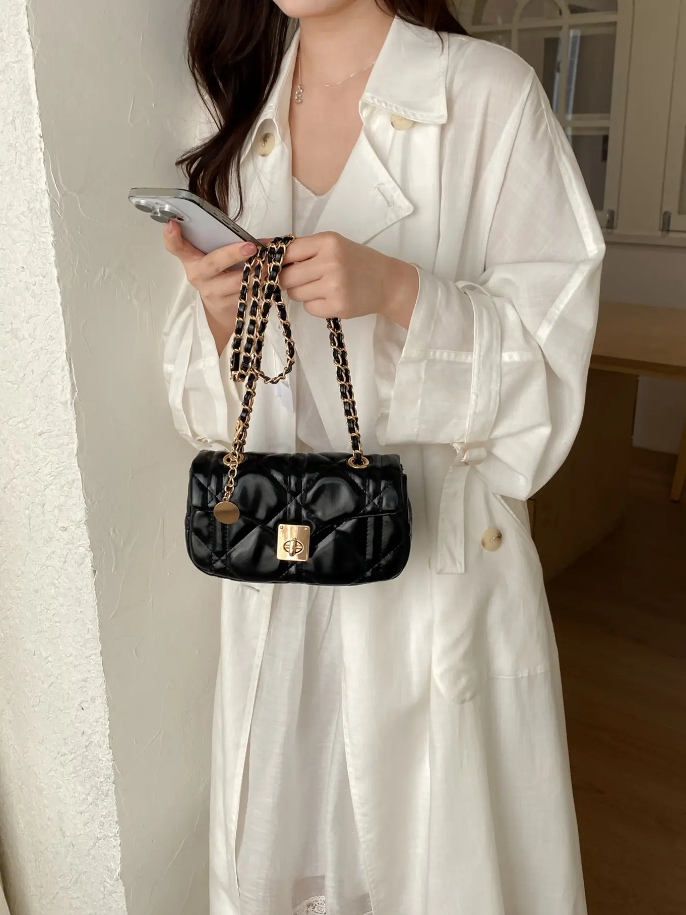 Fashionable Crossbody Shoulder Bag, Chic Crossbody Bag, Lightweight Luxury Rhombus Stitched Chain Small Square Bag, All-Seasons PU Material, Ideal for Travel & Daily Use