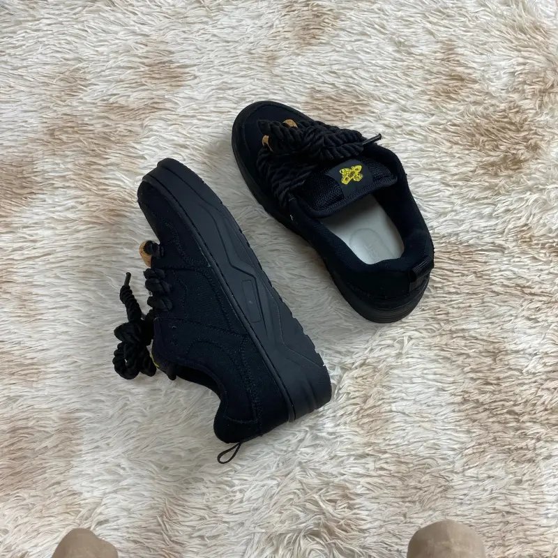 Men's Black Canvas Lace-Up Casual Trainers - Height Boost Thick Platform Rubber Sole, Fluffy Padded Lining to Prevent Foot Abrasion, Footwear for Daily Wear & Skate Enthusiasts, Walking Shoes