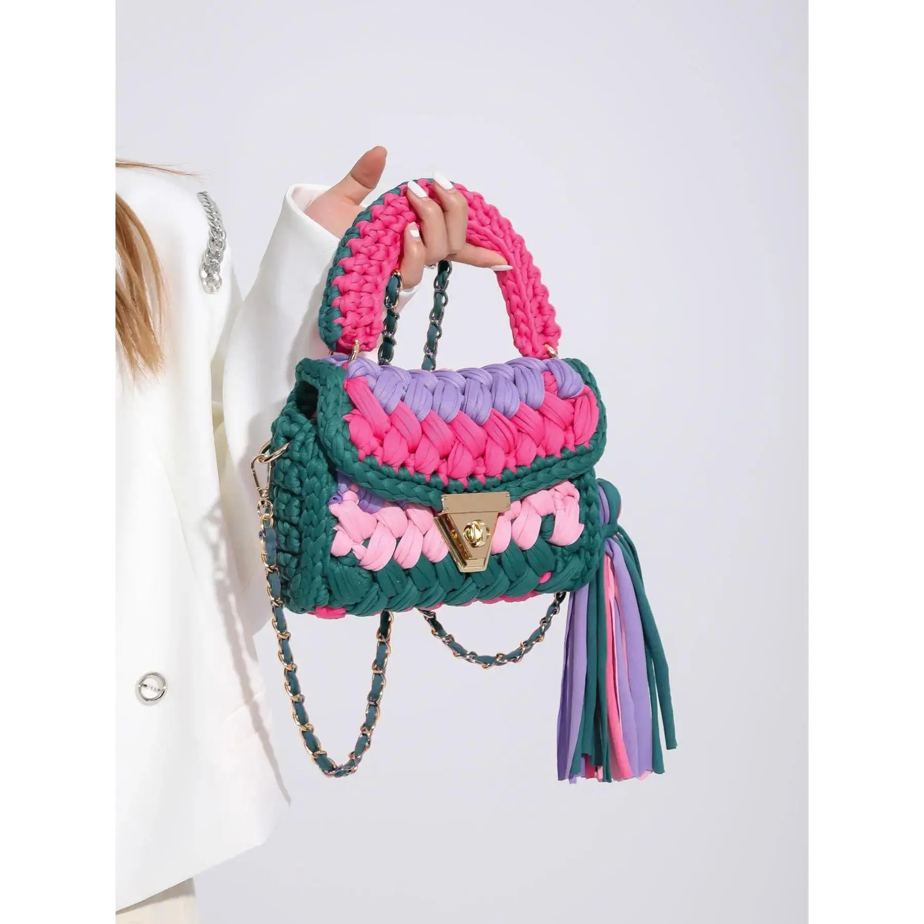 Women's Peppy Glamorous Paisley Messenger Bag - Boho Ethnic Crossbody Handbag with Colorblock Tassel Flap, Wide Adjustable Strap, Plant-Inspired Accents, Plants, Tassels, Graphic, Birthday, Synthetic, Casual, Commute, Daily, Elegant, Fashion