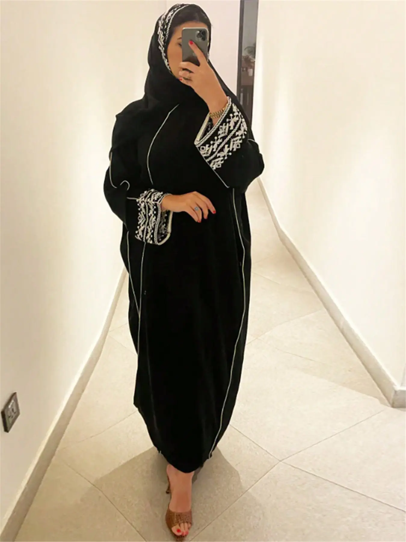 Middle Eastern Elegant Dress, Embroidered Long Robe Fashionable Open Front Outerwear, Women's Stylish Abaya Long Coat, Elegant Islamic Clothing