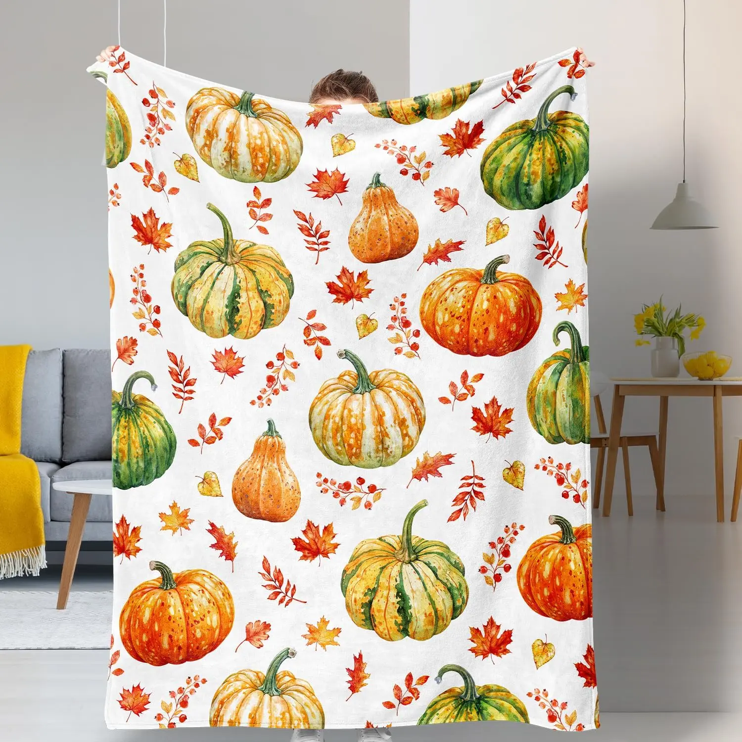 Pumpkin Throw Blanket Autumn Leaf Blanket Fall Harvest Flannel Fleece Blankets Thanksgiving Warm Cozy Bed Blankets Super Soft Plush Blankets for Bedding Couch
