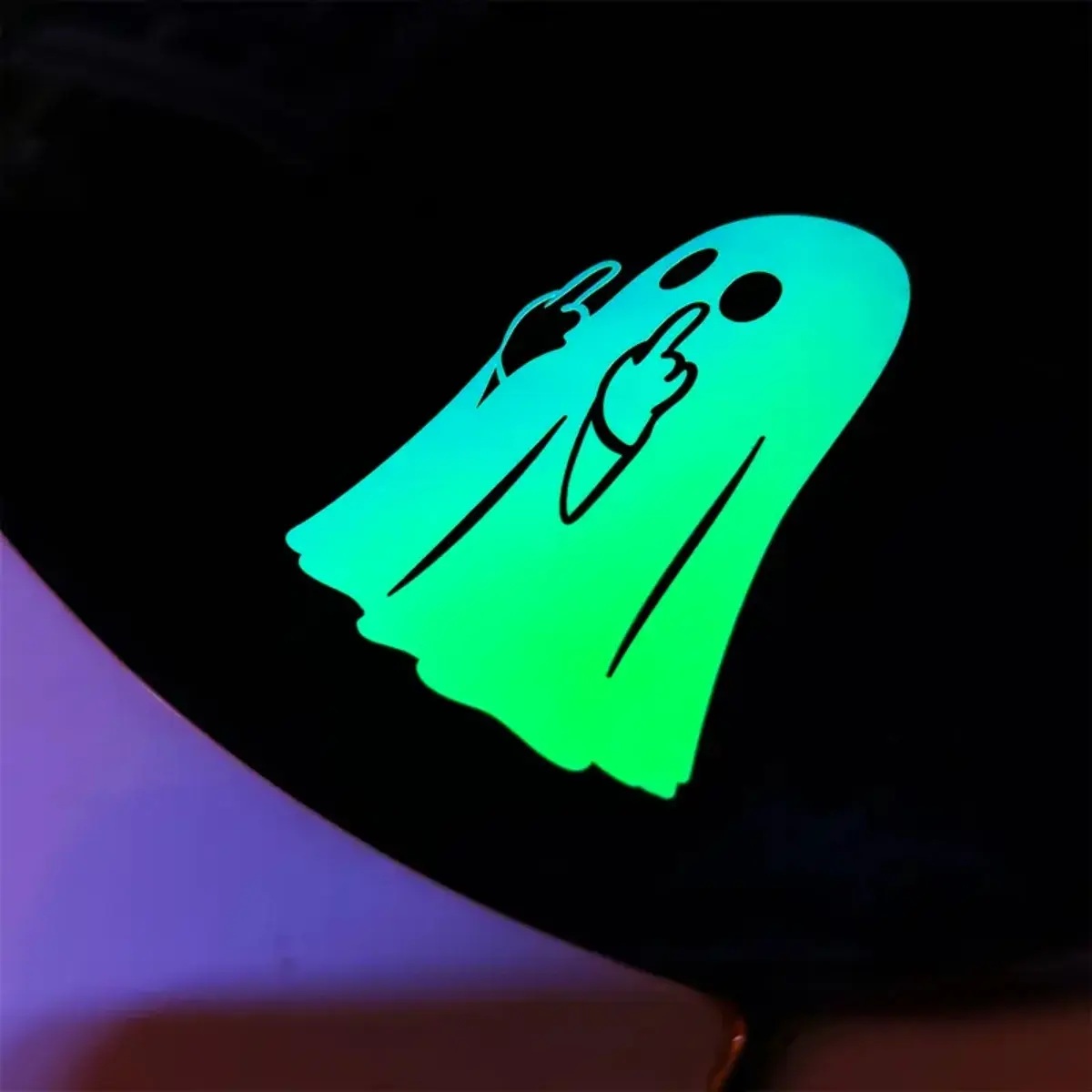 Glow-in-the-Dark Halloween Ghost - PVC Sticker Middle Finger Ghost Decal Reflective Car Decal Motorcycle Halloween Decal Suitable for Car Windows and Paint 2/4 pcs