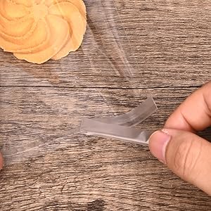 300 Pcs Self Adhesive Cookie Bags, 4x6 Inches Self Sealing Cellophane Bags, Clear Resealable Cellophane Bag for Packaging, Cookies, Gifts, Candy, Food