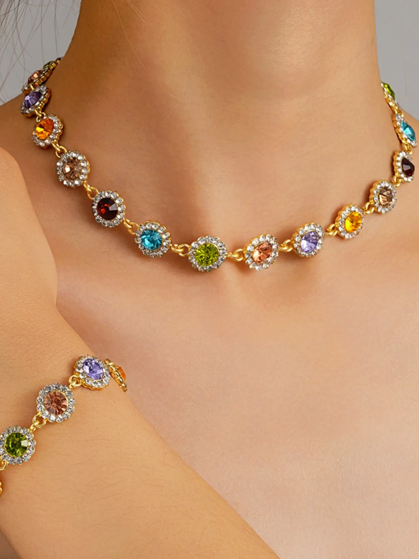 AEONBLULI Rainbow Multicolor Crystal Halo Necklace for Women, Sparkly Flower Cluster Choker Necklace, Birthday Christmas Party Jewelry Gift