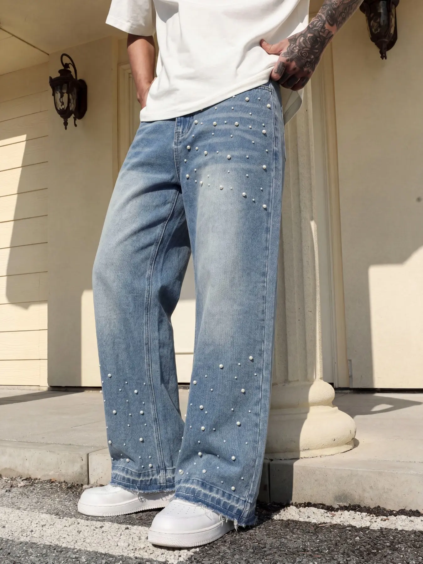 Men's Blue Washed Wide Leg Jeans Embellished with Pearls & Rhinestones, Raw Cuffed Hem Design, Trendy Y2K Designer Streetwear Denim Pants, All-Season Daily Wear for Men