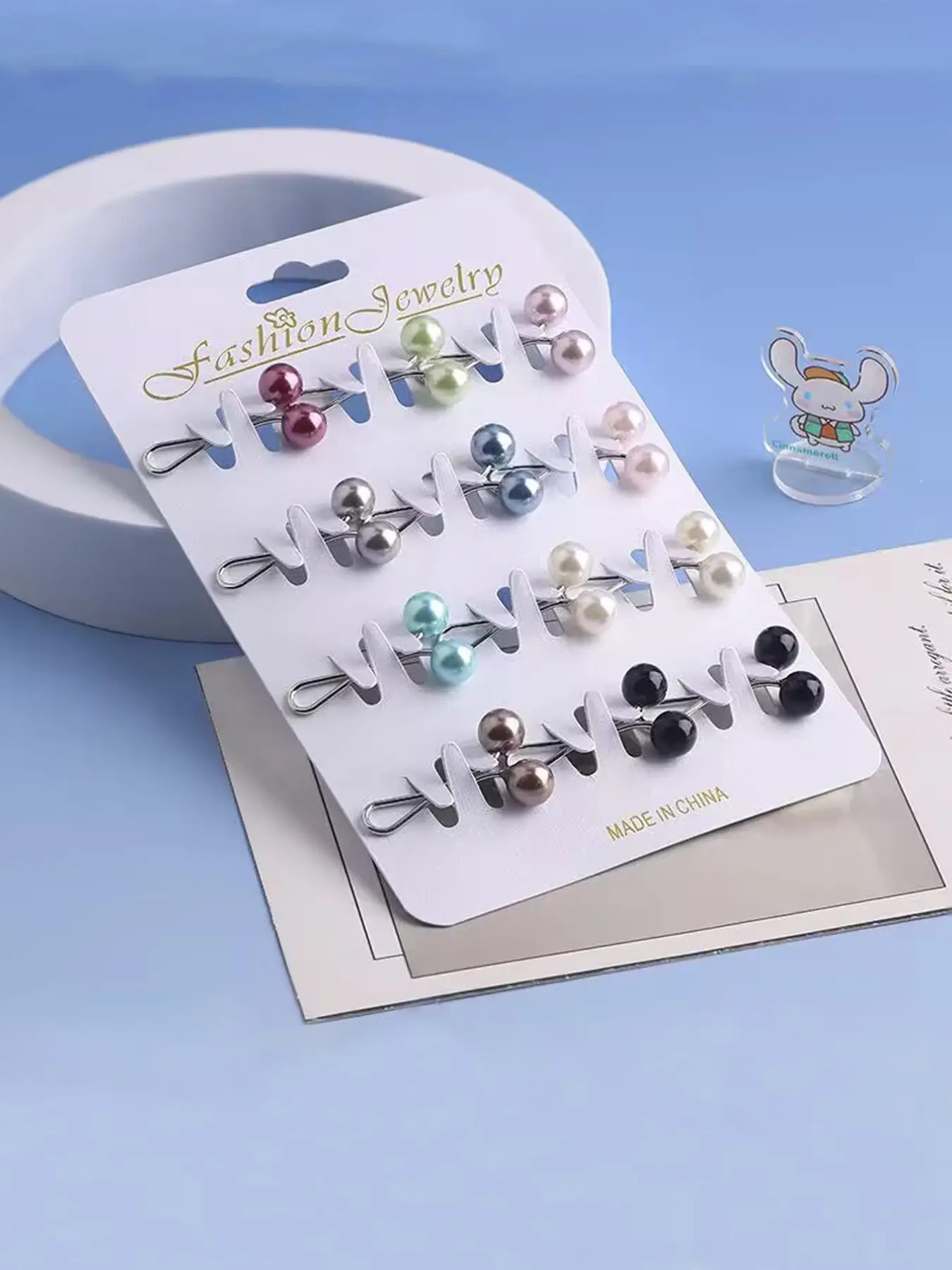 1 Pack 12 U-Shape Pearl Scarf Clips, Scarf Holder Pins, Islamic Headscarf Brooches, Elegant Accessory for Hijab Wearers, For Muslim