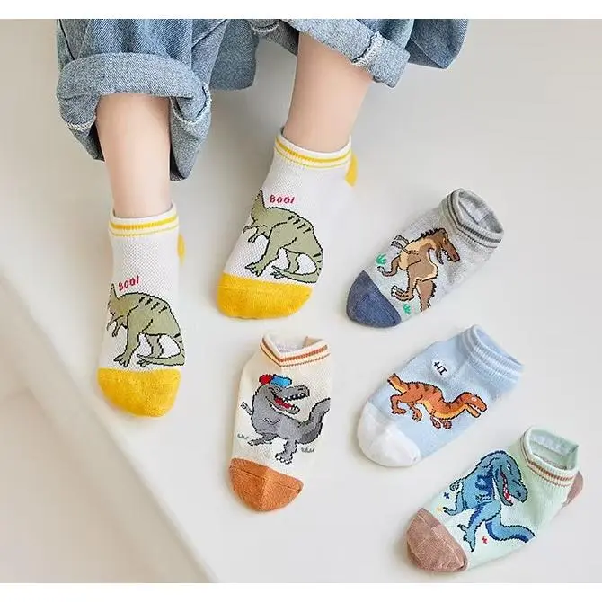 Boys' Graphic Dinosaur Low Cut Liners & Ankle Socks, 5-Pair Mix Colors Mesh Polyester, 2-10Y Back-to-School Casual Essentials, Lightweight Cold Wash Prop 65 Safe Animal Character Socks