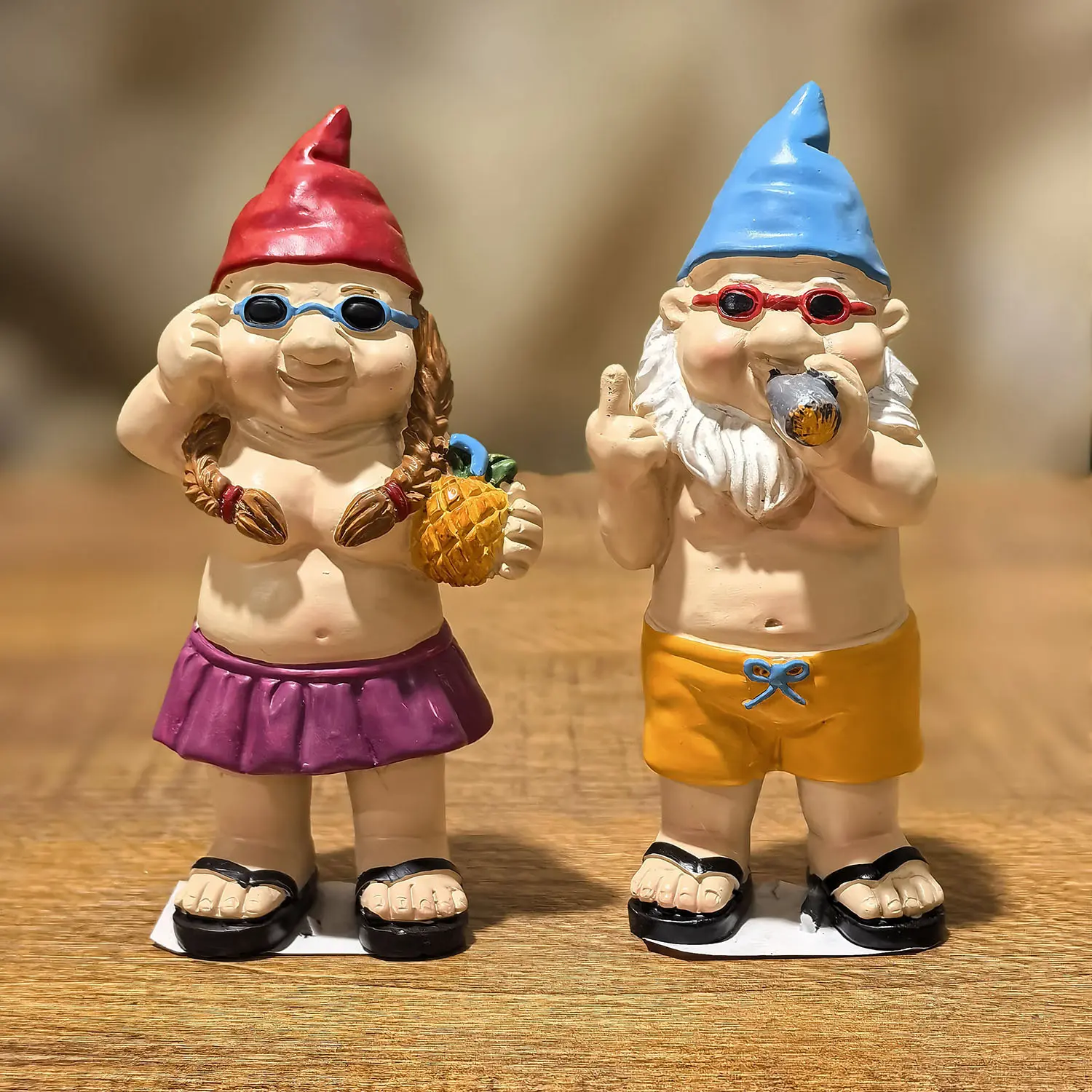 Fun Mini Dwarf Elf Figurine Set, Creative Tabletop & Garden Ornaments for Christmas Holiday Decorations