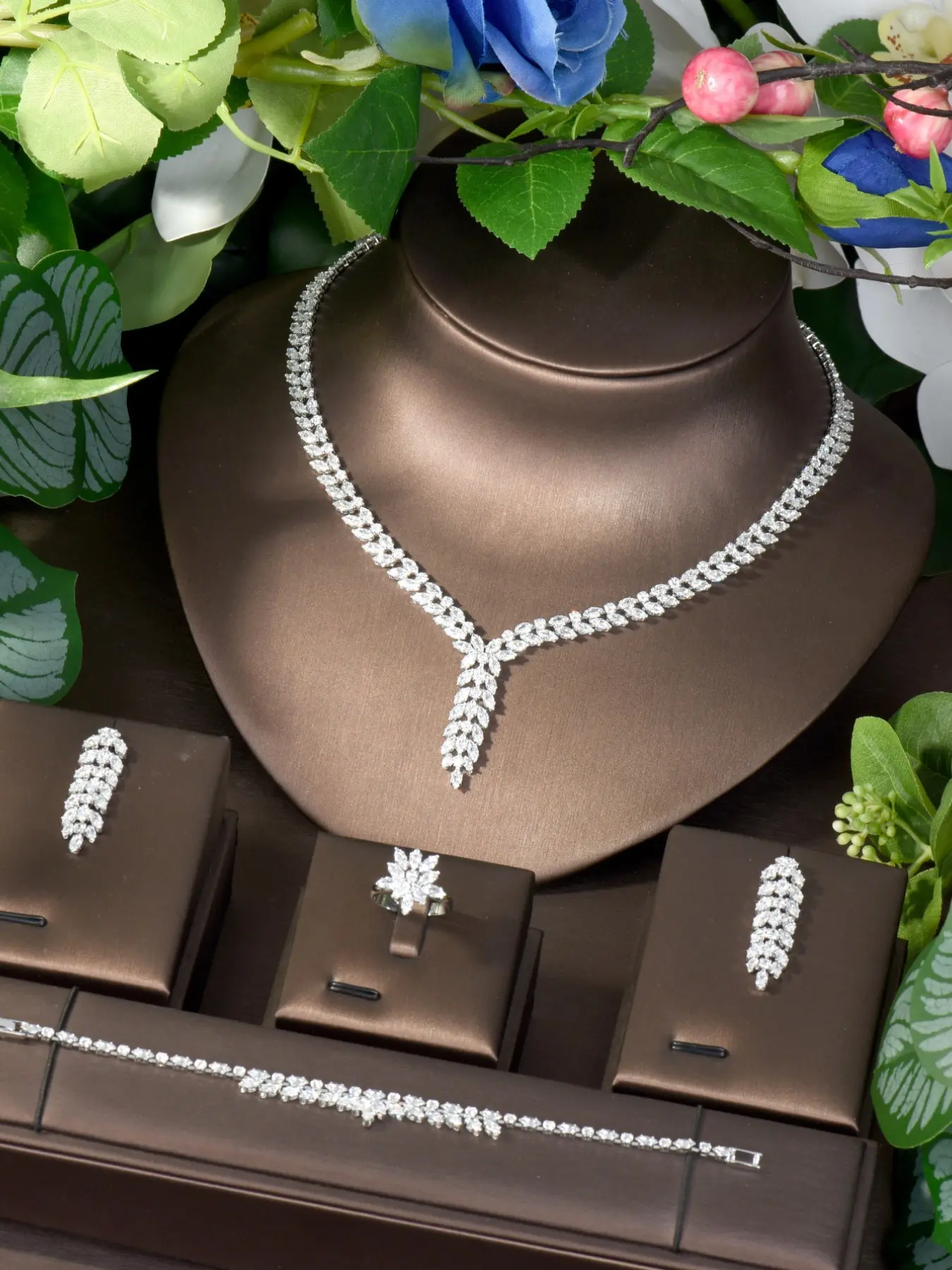 Unique Design Wheat Ears Fringe Rhinestone Style, Fashionable Accessory for Stylish, Perfect for Special Occasions