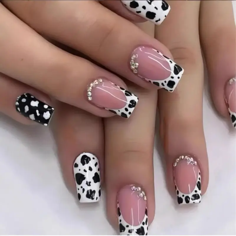 24 pieces Press on nail set Short square press on nails Milk cow pattern French diamond nail art designs include Press on nail glue Nail /  file for press ons  Suitable for any occasion  Reusable press on nails Fake Nails Decorative Nails
