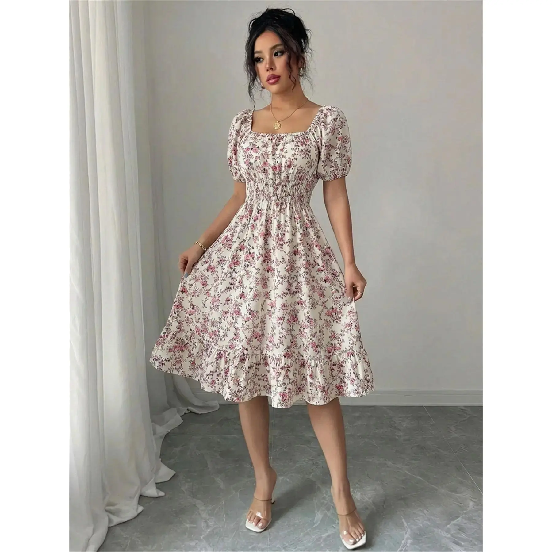 Summer Square-Neck Short-Sleeve Ruched-Waist Pleated Ditsy Floral Dress, Casual Wear Beach Vacation Dress, Women's Fashionable Holiday Sundress