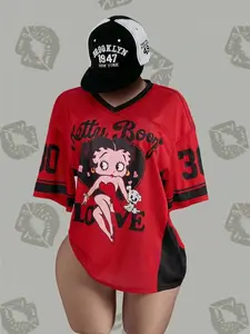 Y2K casual V-neck T-shirt with a wide-mesh knit; retro, loose-fitting short-sleeve top featuring a "baby" graphic. American street/hip-hop style.
