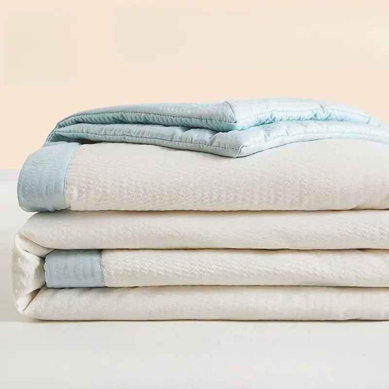 Solid Color Soybean Summer Lightweight Quilt, Thin Air Conditioning Blanket, Single and Twin Size Bedding, Bubble Mesh Material, Soft Lightweight Quilts