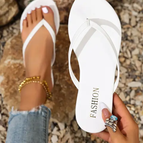 Women's New Summer 2026 Minimalist Casual Flip-Flops, White Sandals, Chic Summer Footwear, Soft Non-Slip Sole, Open-Toe Thong Sandals for Outdoor and Beach Wear, Multiple Colors Available