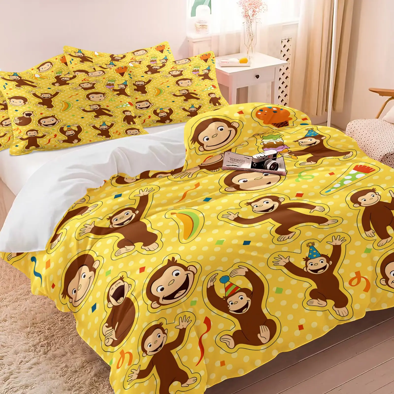 Cheerful Curious Monkey Duvet Cover Set, Includes 1 Duvet Cover + 1/2 Pillowcases, Cozy Comfortable Breathable Fabric, Banana Party Cartoon Pattern Bedding, Perfect Gift For Teens, Kids Bedroom Decoration, Print Bedding Set, Comfy Bed Sets