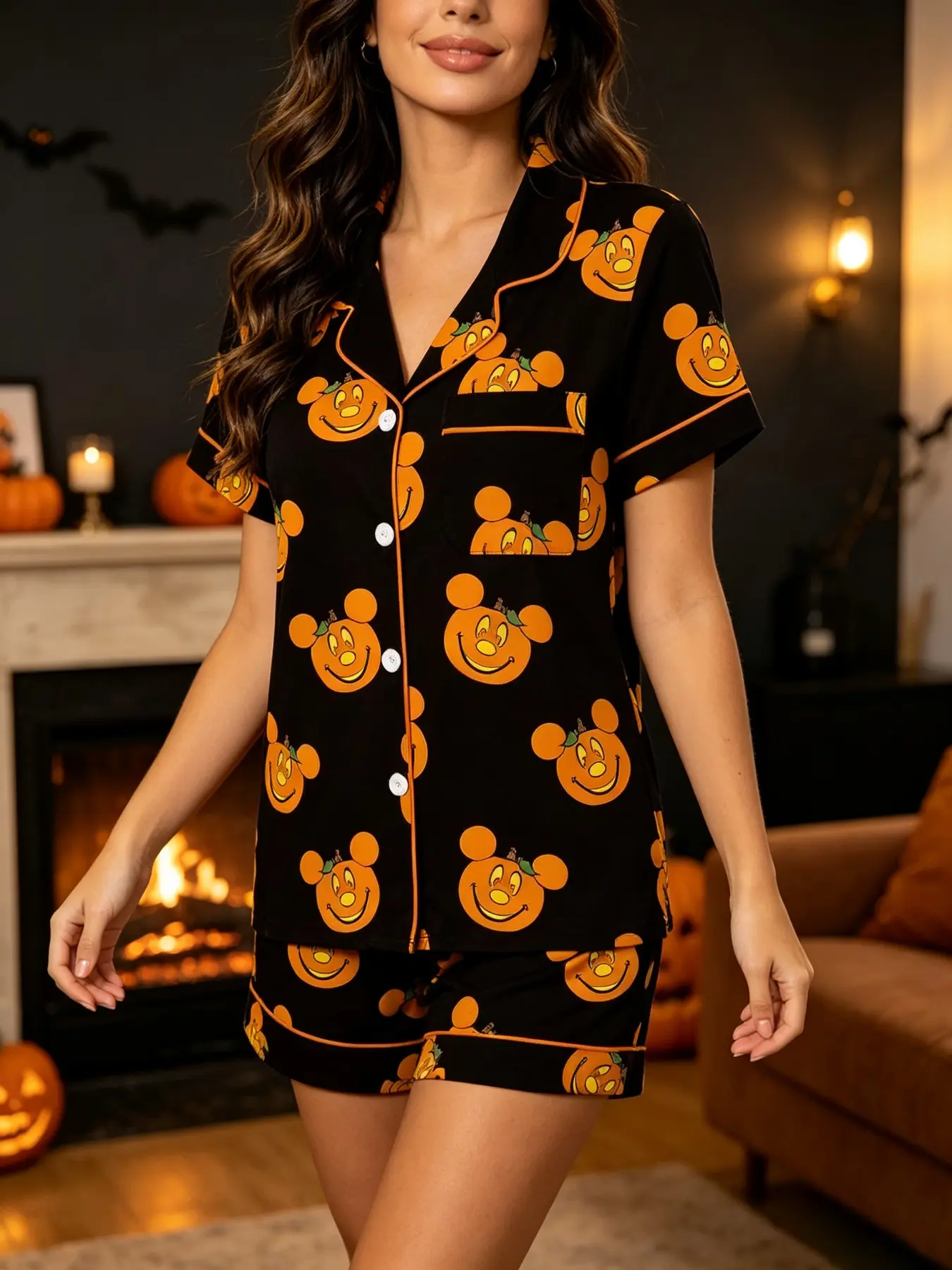Halloween Pumpkin Cartoon Print Women's Pajama Set, Base Trim Short Sleeve Shorts Open Front, Fun Ghost Face Pattern Two-Piece Sleepwear, Halloween Loungewear