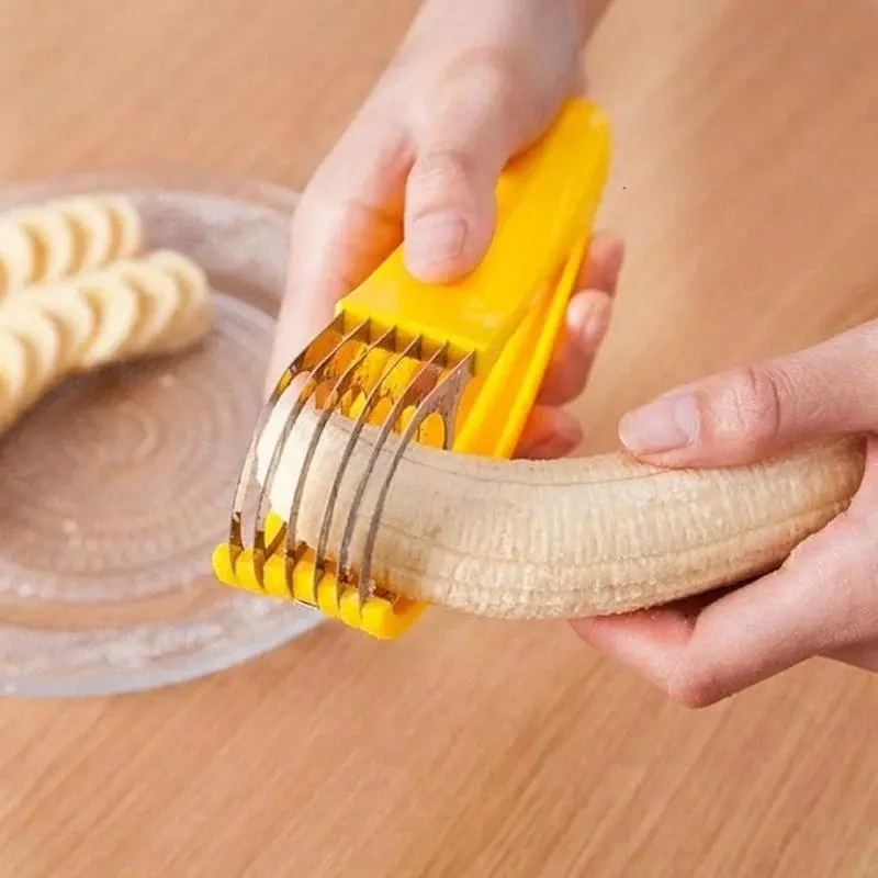 Multifunctional Compact Durable Banana Slicer - Stainless Steel Blade ABS Kitchen Tools, Fruit Tool for Banana, Strawberry, Grape (1 Pcs)