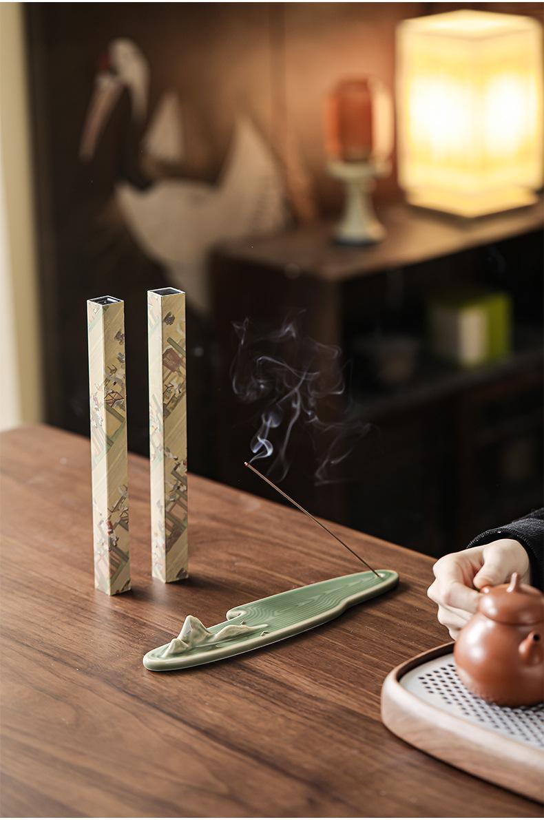 Vietnam Nha Trang Agarwood & Sandalwood Incense Gift Set with Incense Holder Perfect for Gifting Fragrant Aromatherapy Set incense stick fragrance