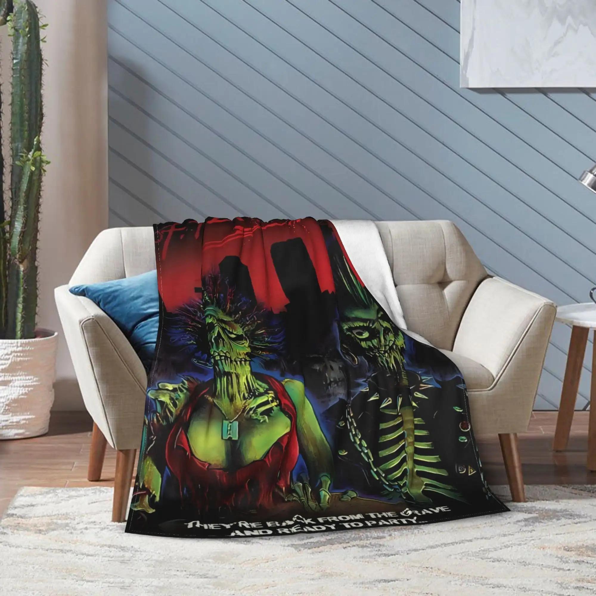 Night of the Living Dead themed printed flannel blanket, suitable for bed, sofa or travel, a Christmas gift for family or friends, snack blanket plush thin quilt holiday gift intense nacho print flannel blanket Night of the Living Dead themed printed flannel blanket, suitable for bed, sofa or travel, a Christmas gift for family or friends, snack blanket plush thin quilt holiday gift intense nacho print flannel blanket