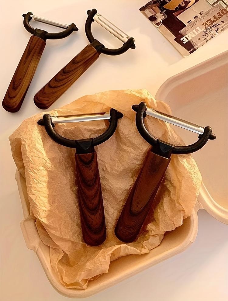 Multi-Use Vegetable Fruit Peeler - Vintage Faux Wood Grain, Sharp Stainless Steel Blade, Ergonomic Handle | Peels Potatoes, Apples, Carrots, Dishwasher Safe | Gift-Worthy Home Cooking Tool