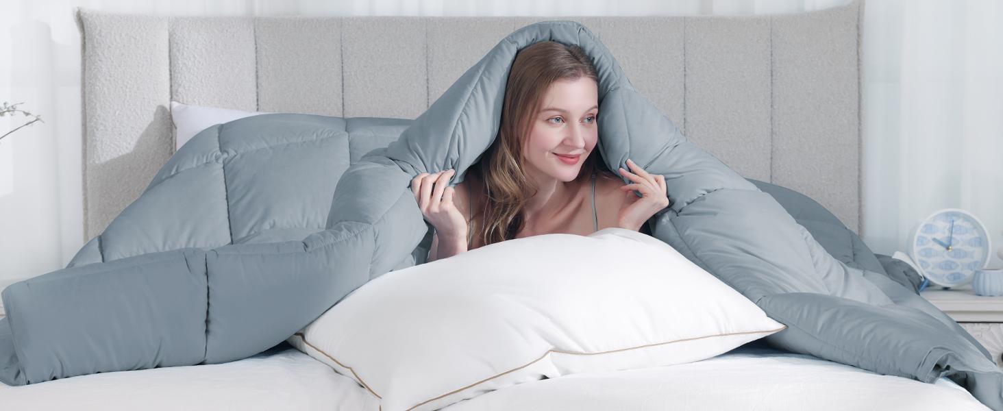 King Size Goose Feather Fiber and Down Comforter Duvet Insert All Season Hotel Luxury Bedding Comforters Soft Medium Warmth 88x104 Inches Light Grey