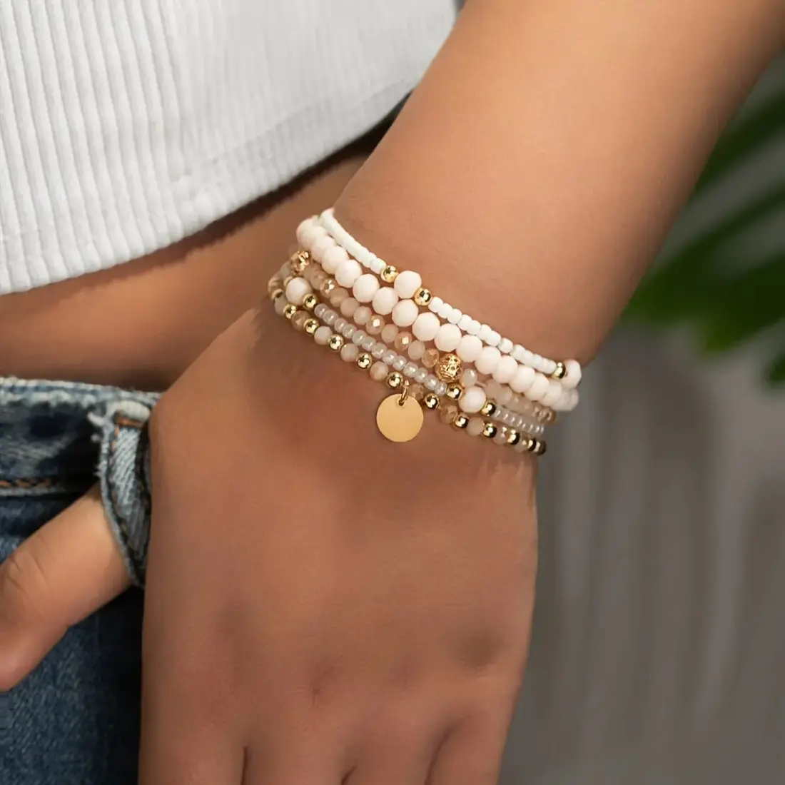 Women's 5Pcs Boho Chic Faux Pearl-Beaded Stretch Bracelet Set - Elegant Vintage Jewelry for Everyday, Party Wear, Gift, Bracelets, Beaded Stretch Bangles, Layered Bracelet Set