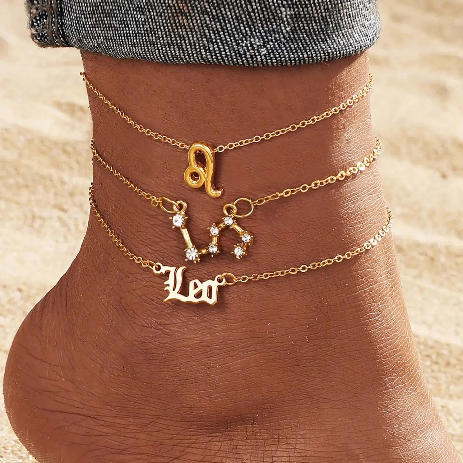 Gold Layered Anklets for Women, Leo Zodiac Constellation Foot Jewelry, Trendy Crystal Ankle Bracelet with Boho Old English Nameplate, Ideal Summer Accessory & Birthday Gift sohochic