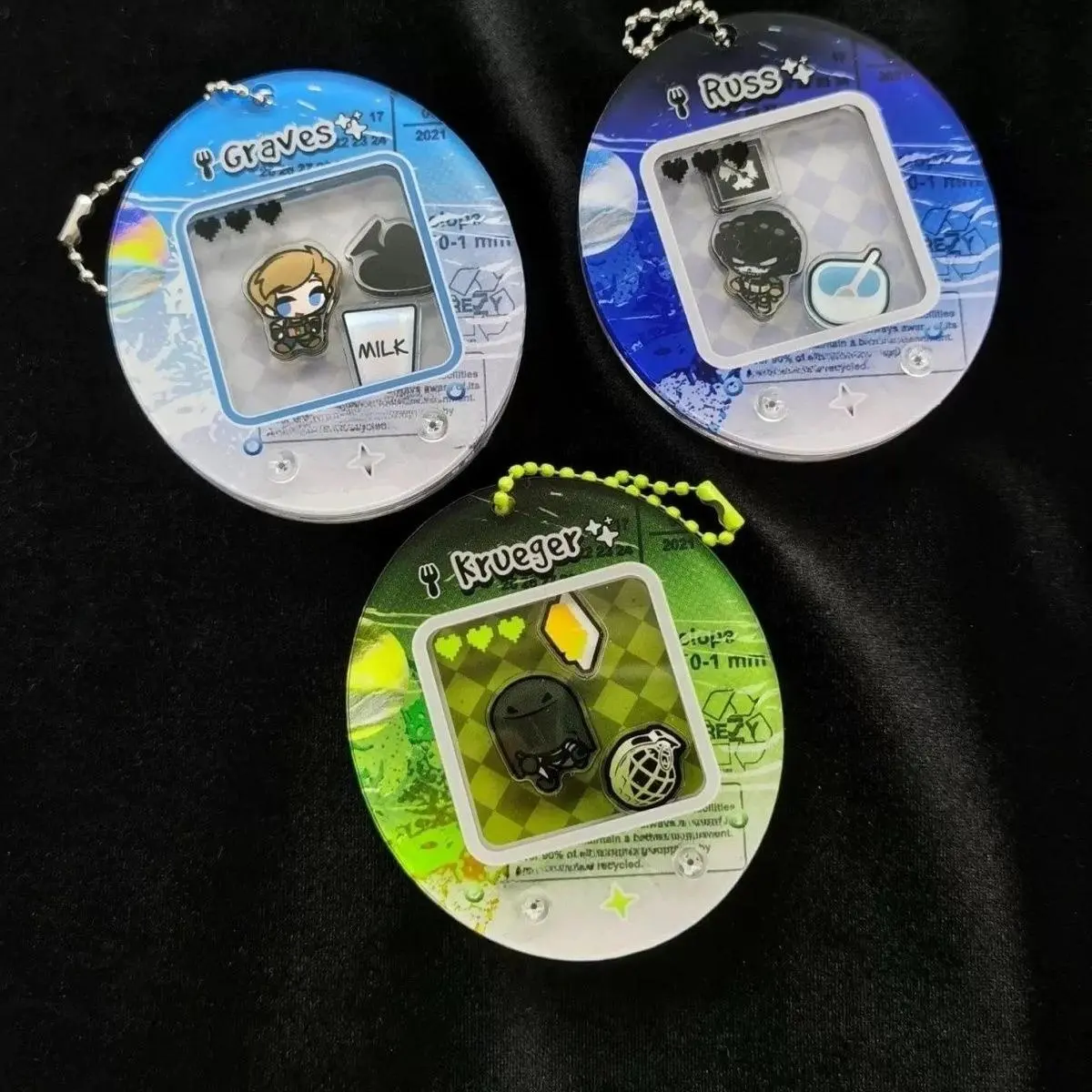 Unisex 3-Piece Call of Duty Acrylic Shaker Keychain Set with Stylish Character Art, Versatile Charm for Phone, Bag, Ideal Birthday Gift Ideas