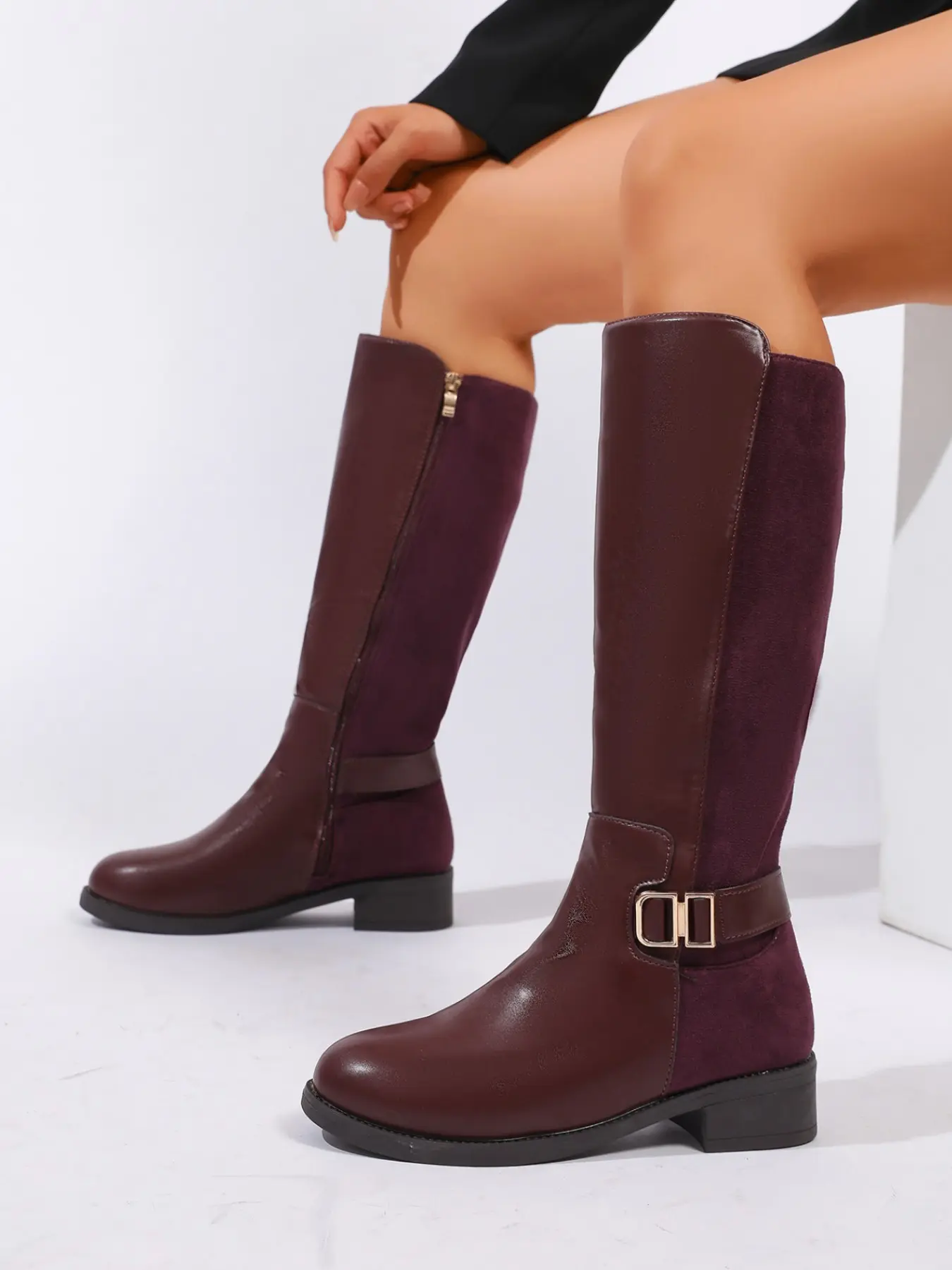 2026 New Patchwork Knight Boots for Women, Low Heel Thick Sole High Ankle Boot, Vintage Metal Buckle Side Zipper, Slimming Versatile Over-The-Knee Boot