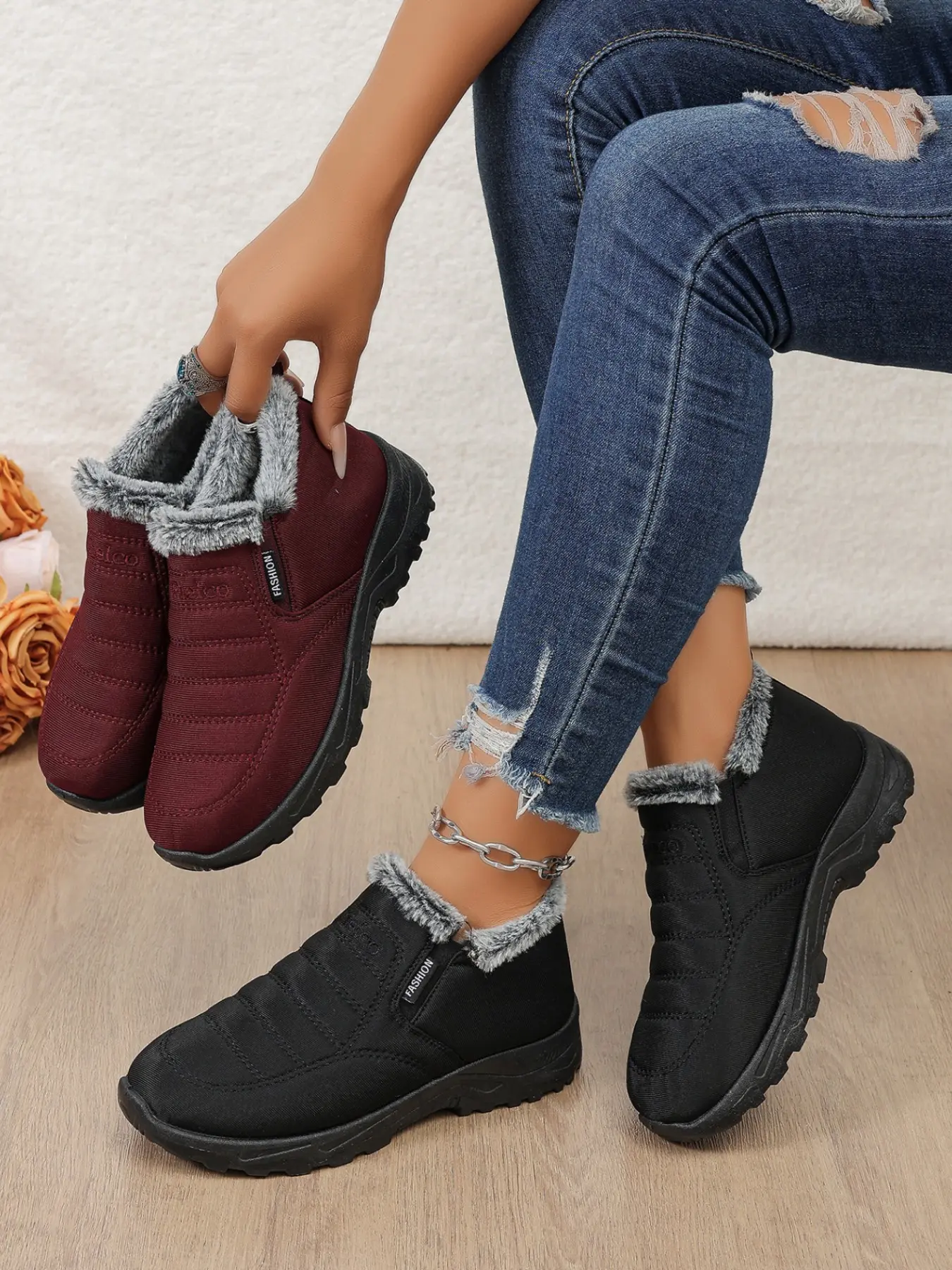 Women's Thick Plush Lined Winter Shoes, Casual Sport Slip-On Cotton Boots, Anti-Slip Durable Outdoor Snow Boots, Comfortable and Warm