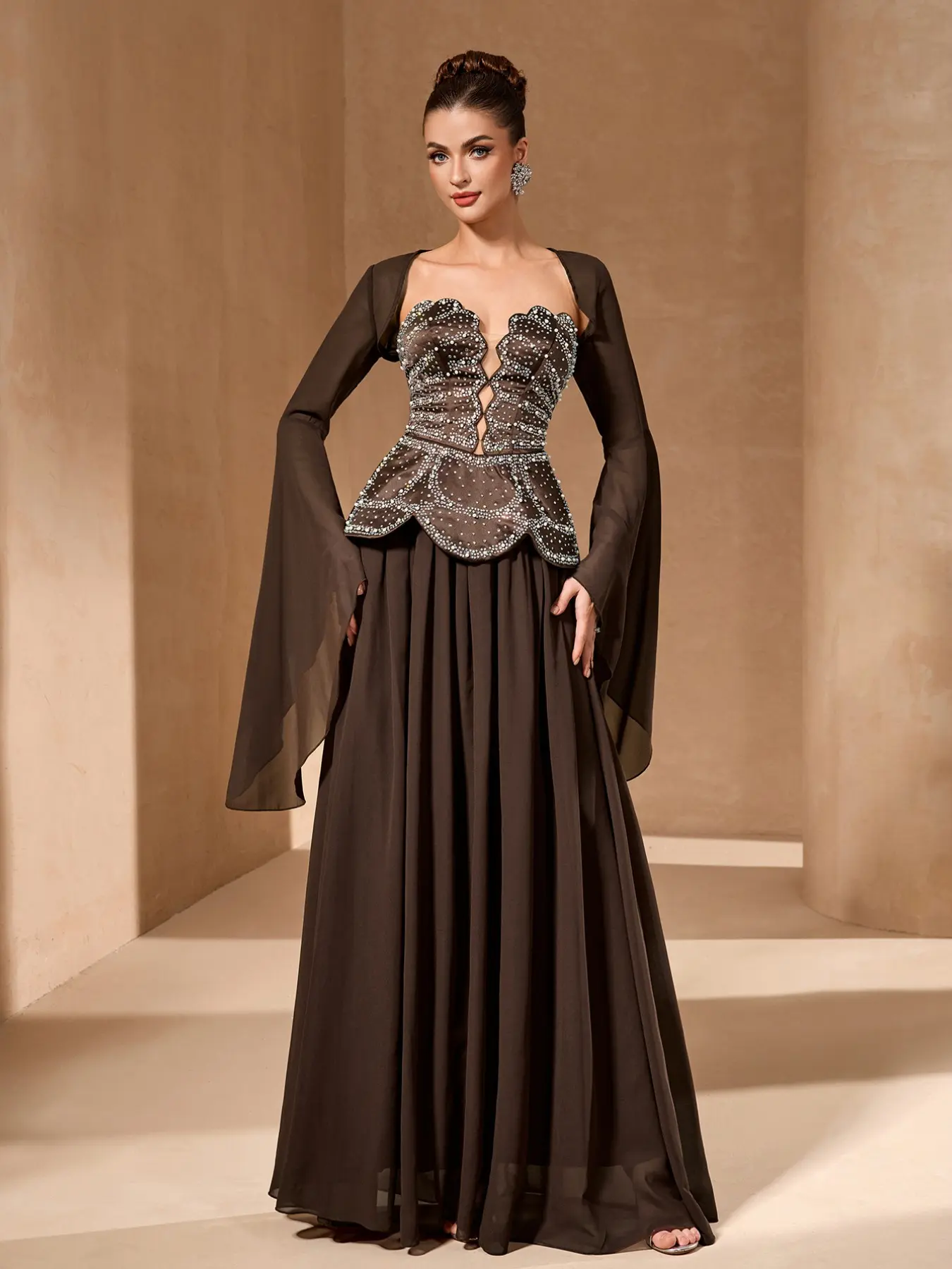 Elegant Luxury Chiffon Rhinestone Embellished Glam Halter Asymmetric Long Sleeve High Waist Formal Ball Gown Party Evening Wear, Perfect for Wedding Guests, Birthday Parties, Graduation Dinners