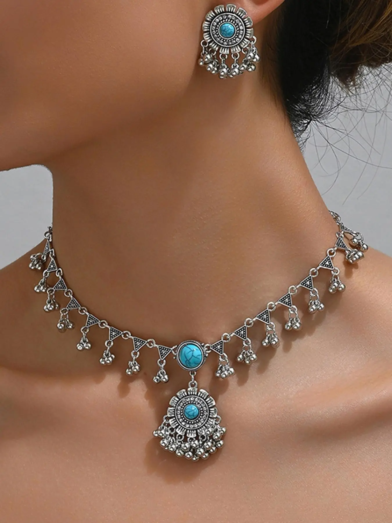 2pcs Vintage Antique Silver Faux Turquoise Jewelry Set for Women, Boho Tribal Choker Collar Necklace Mandala Tassel Dangle Earrings, Southwestern Western Cowgirl Gypsy Festival Fashion Accessories