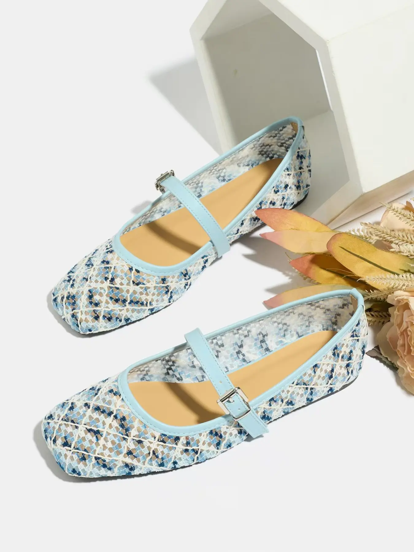 2026 Summer New Mary Jane Mesh Breathable Square Toe Women's Shoes, European Style Casual Soft Rubber Sole Anti-Slip Hollow Out Flat Sandals Walking Shoes, Sizes 36-45, Soft Soled Shoes