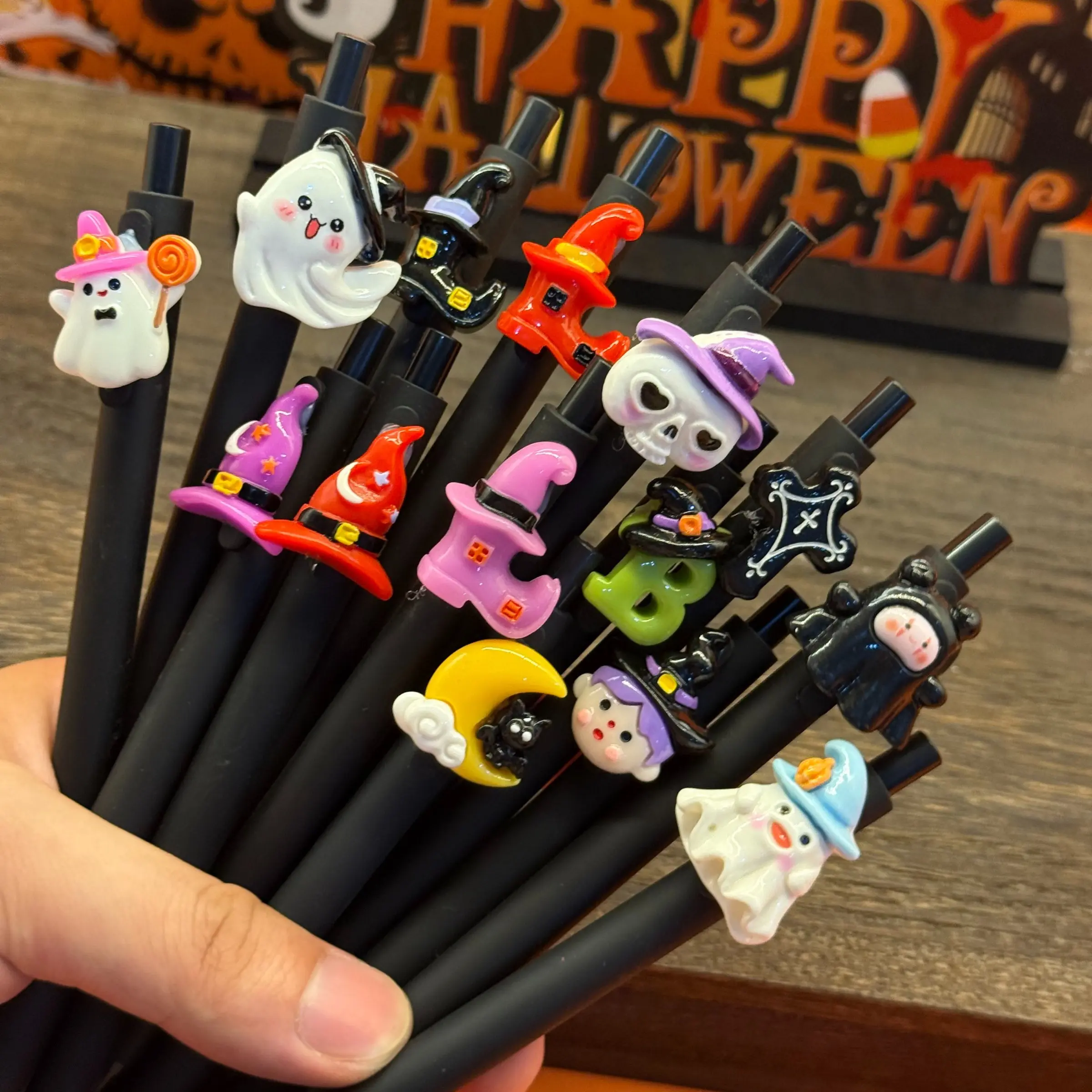 15/20/25pcs Halloween Theme Stationery Set, Cute Cartoon Ghost Skull Witch Decorative Retractable Ballpoint Pens, Ink, Party Gift Filler, Cute Office Pen, Ballpoint Pen Kit