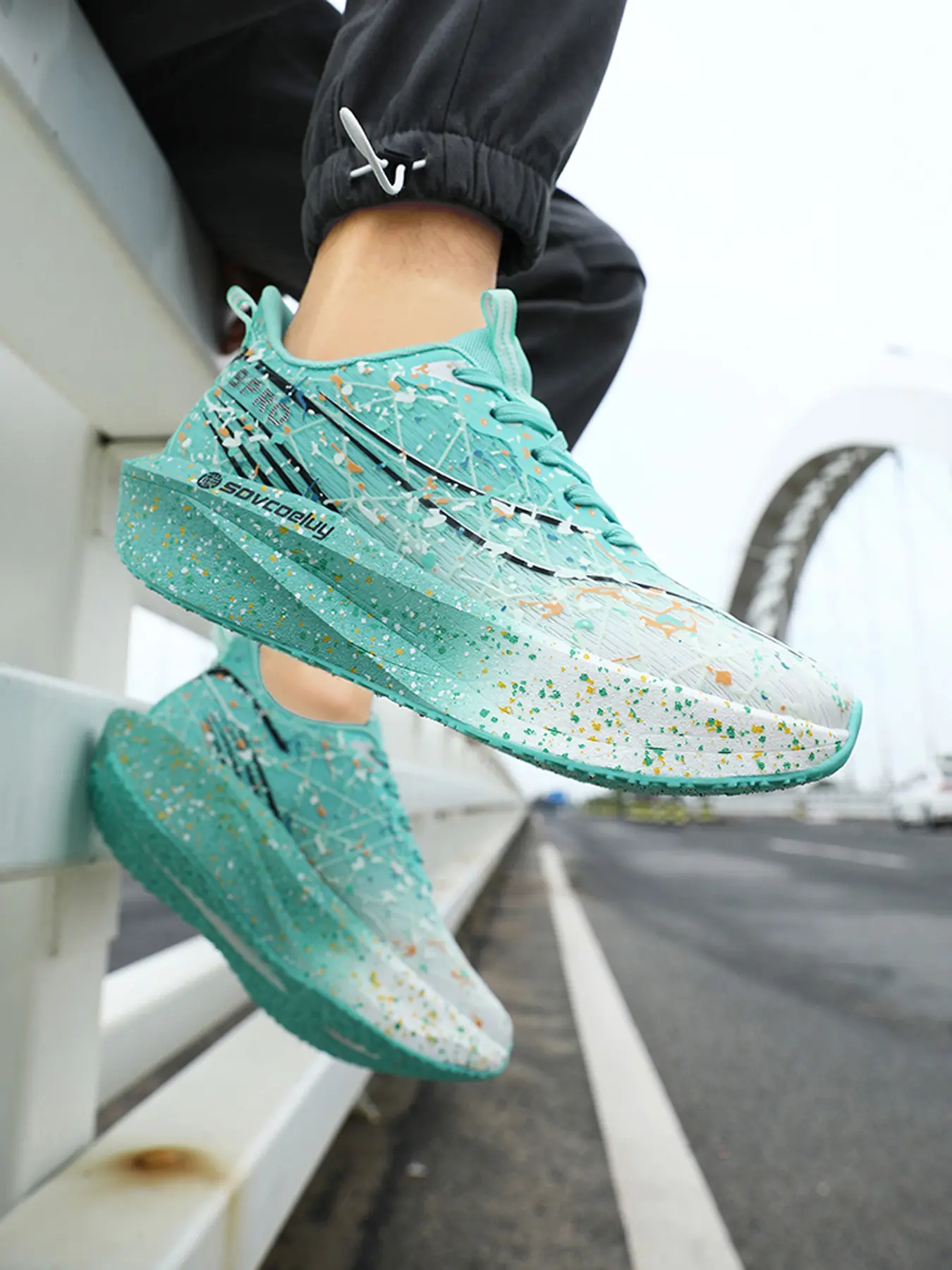 Unisex Ink Print Mesh Running Shoes, Lightweight Cushioned Breathable Sports Sneakers, Durable Anti-Slip Sole, Outdoor Jogging Fitness Training, Laced Sports Shoes