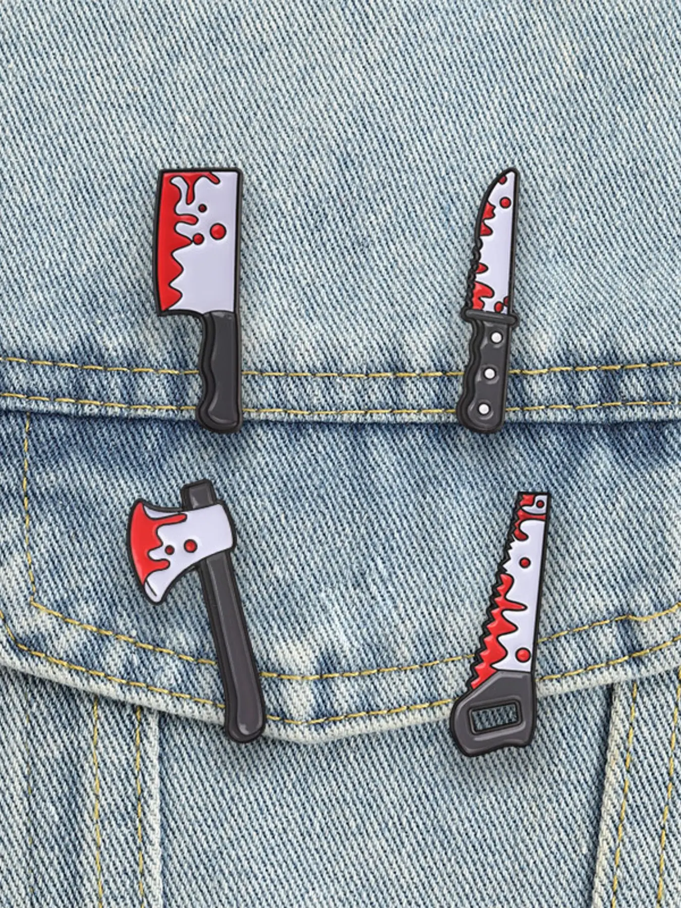 4pcs Cartoon Axe Knife Enamel Pin Set, Halloween Dark Style, Irregular Decor Brooch Badge, Unique Fashion Accessory for Parties