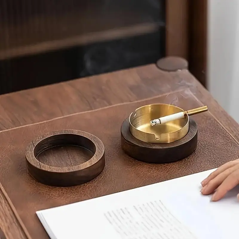 Fashionable Wooden and Stainless Steel Ashtray with Lid, Ideal for Home and Office Use, Perfect for Smoking and Cigar Lovers