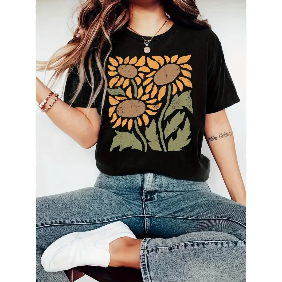 Women's 100% Cotton Short Sleeve Round Neck Standard Breathable Sunflower Printed Retro Graphic T-Shirt - Vintage Floral Aesthetic, Nature-Inspired Casual Top, S-5XL Black, Perfect Gift for Her, Shortsleeve, Machine Wash