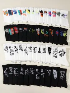 Men's Graffiti Fashion Street Style Crew Socks, Comfortable Soft Stretch Ankle Socks, All-Season Daily Wear, Sport & Casual
