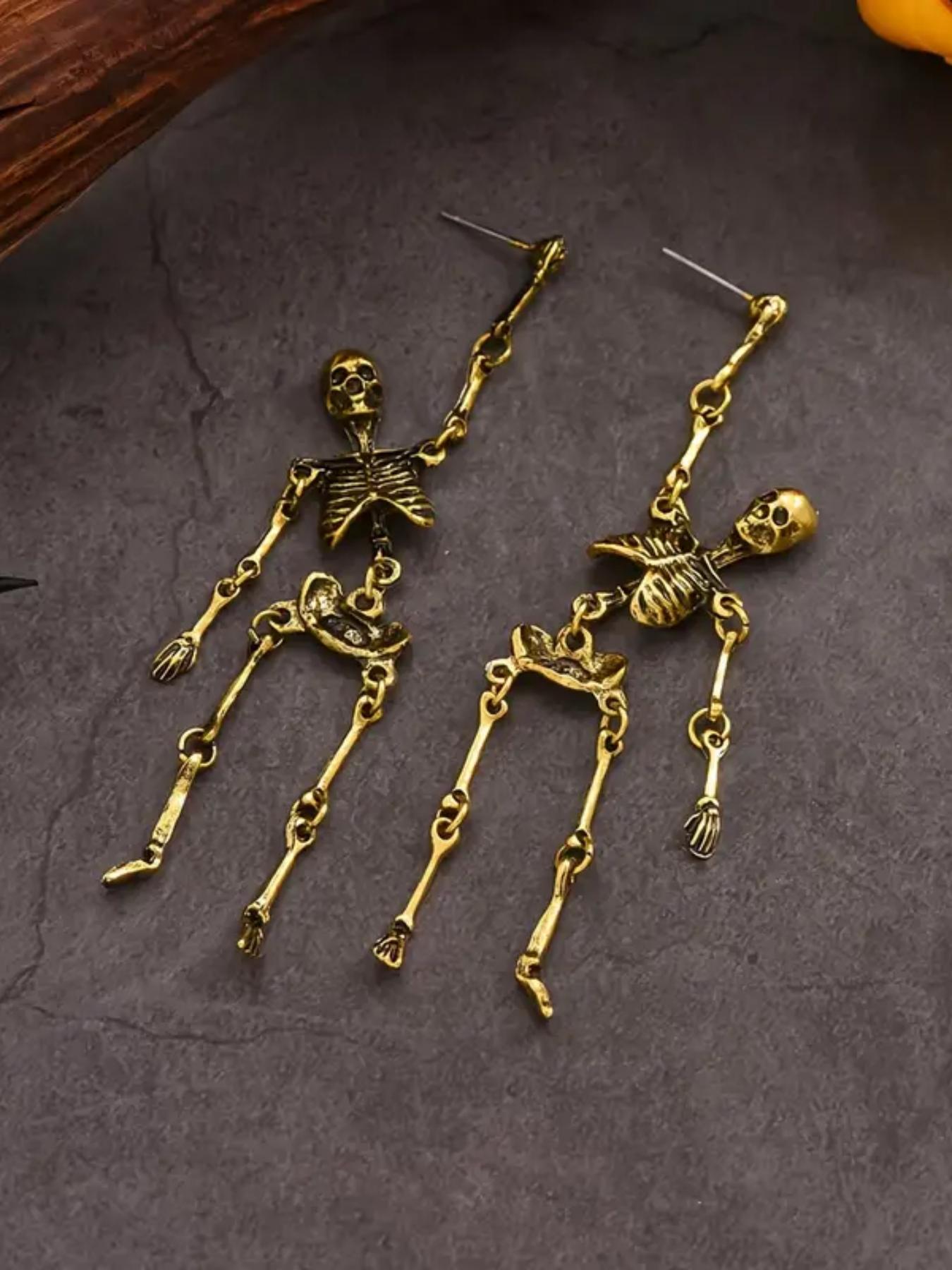 Gothic Punk Skull Dangle Earrings, Silver Color Plated, Vintage Style Halloween Witchy Jewelry for Women, Party & Daily Wear Accessory