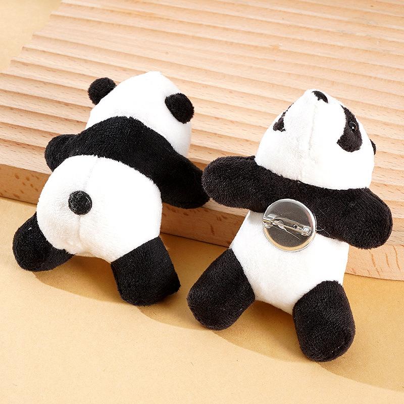 Cartoon Internet celebrity three-dimensional panda brooch, plush red panda doll ins lying down panda jewelry schoolbag pendant
