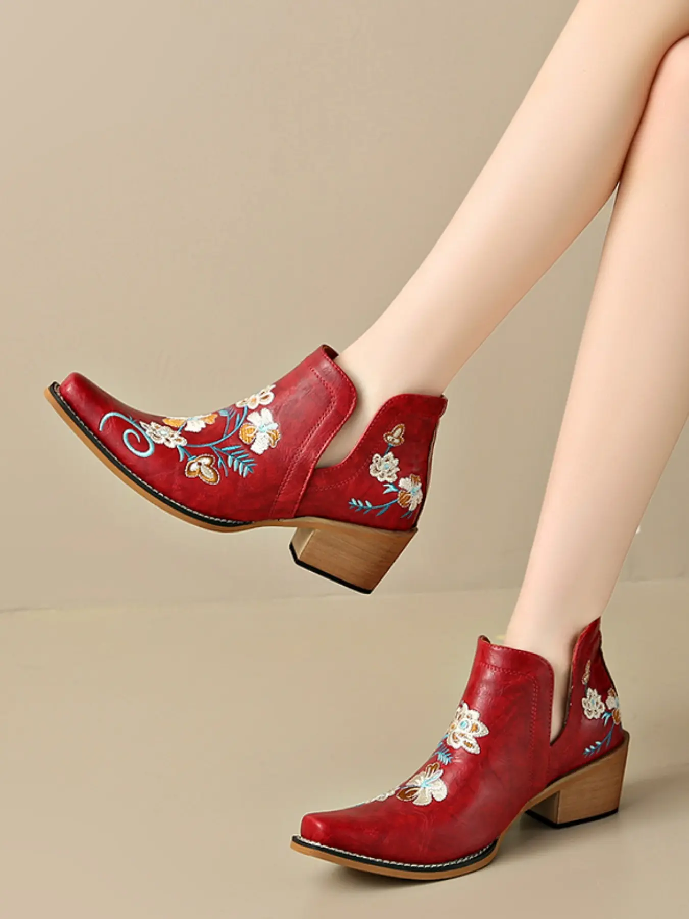 Rustic Style Multi-Color Print Western Short Boots, V-Shaped Toe High Heel Jeans Boots, Versatile Fashion Shoes for Women