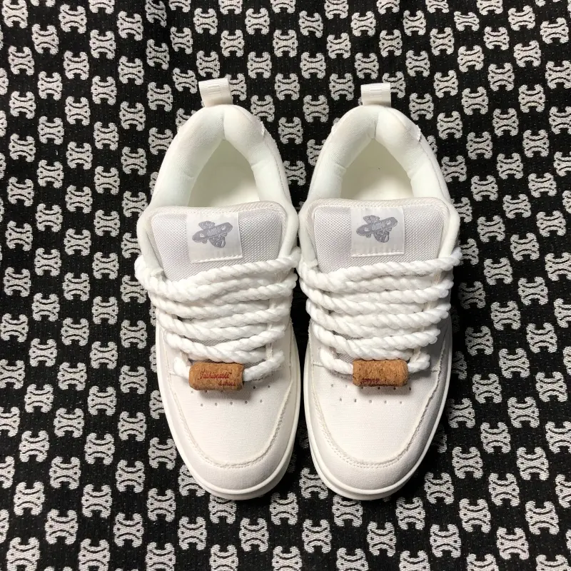 Men's Low-Top White Round Toe Lace-Up Casual Trainers - Spring & Summer New Thick-Soled Height-Increasing Skating Shoes, Breathable Sweat-Wicking Preppy Basic Laces Large Size Sneakers